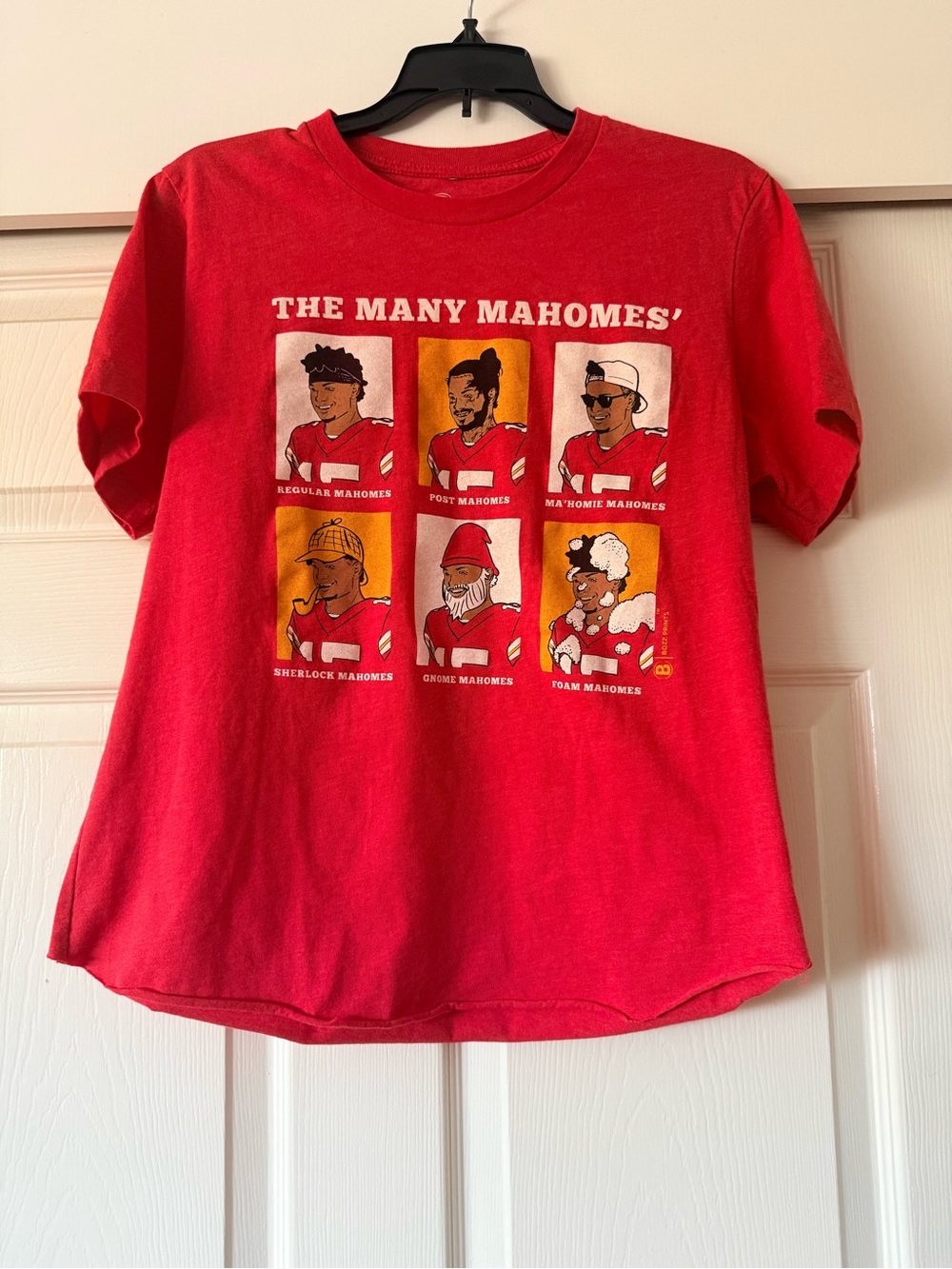 KC Chiefs Patrick Mahomes T-Shirt Women’s size M